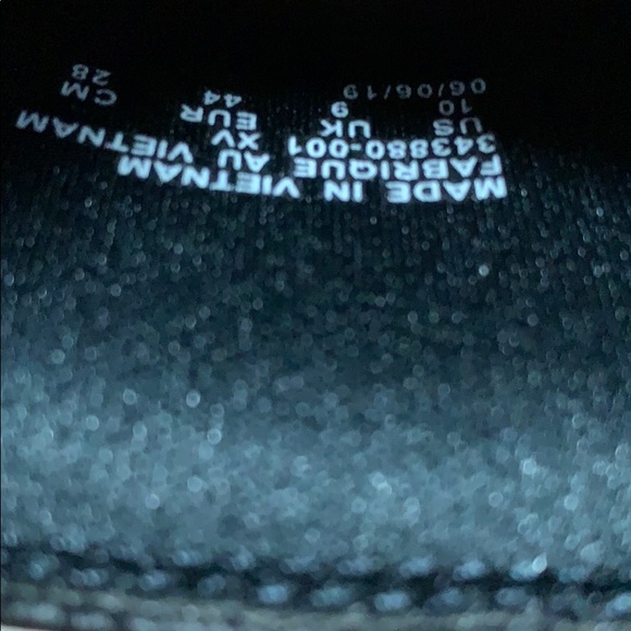 NIKE BENASSI JDI men’s SLIDES black - Picture 16 of 16